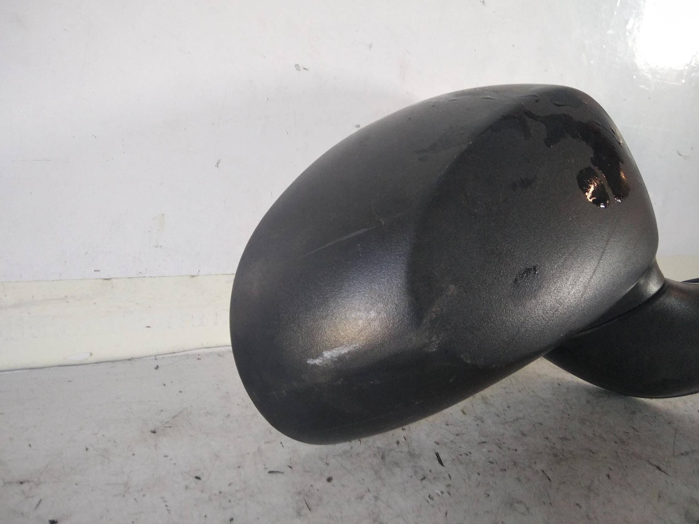 Retrovisore est. dx.